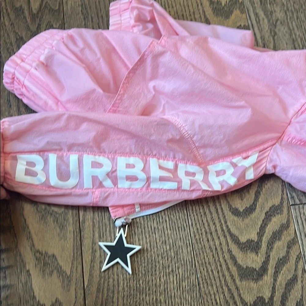 Burberry Pink Hooded Windbreaker jacket 12 months baby designer sale - Picture 10 of 10